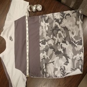 Youth XL Nike tee